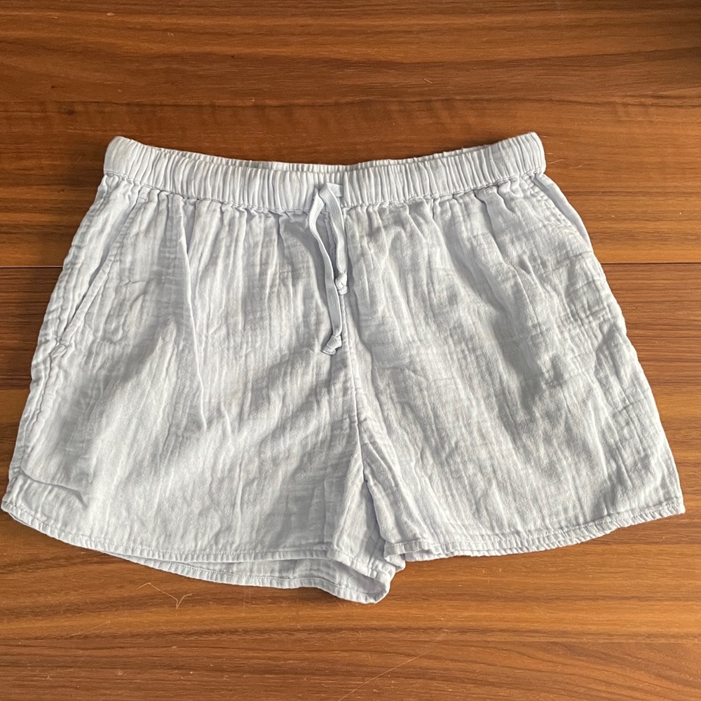 Aritzia Wilfred Sail Short, light blue